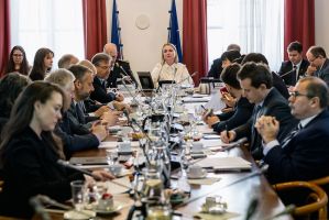 D_55155814357_f49a6381a6_c (Dokument, 148&nbsp;KB)